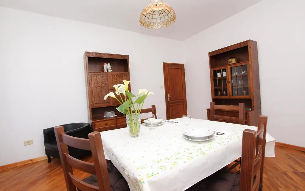 Apartments Ive Rovinj